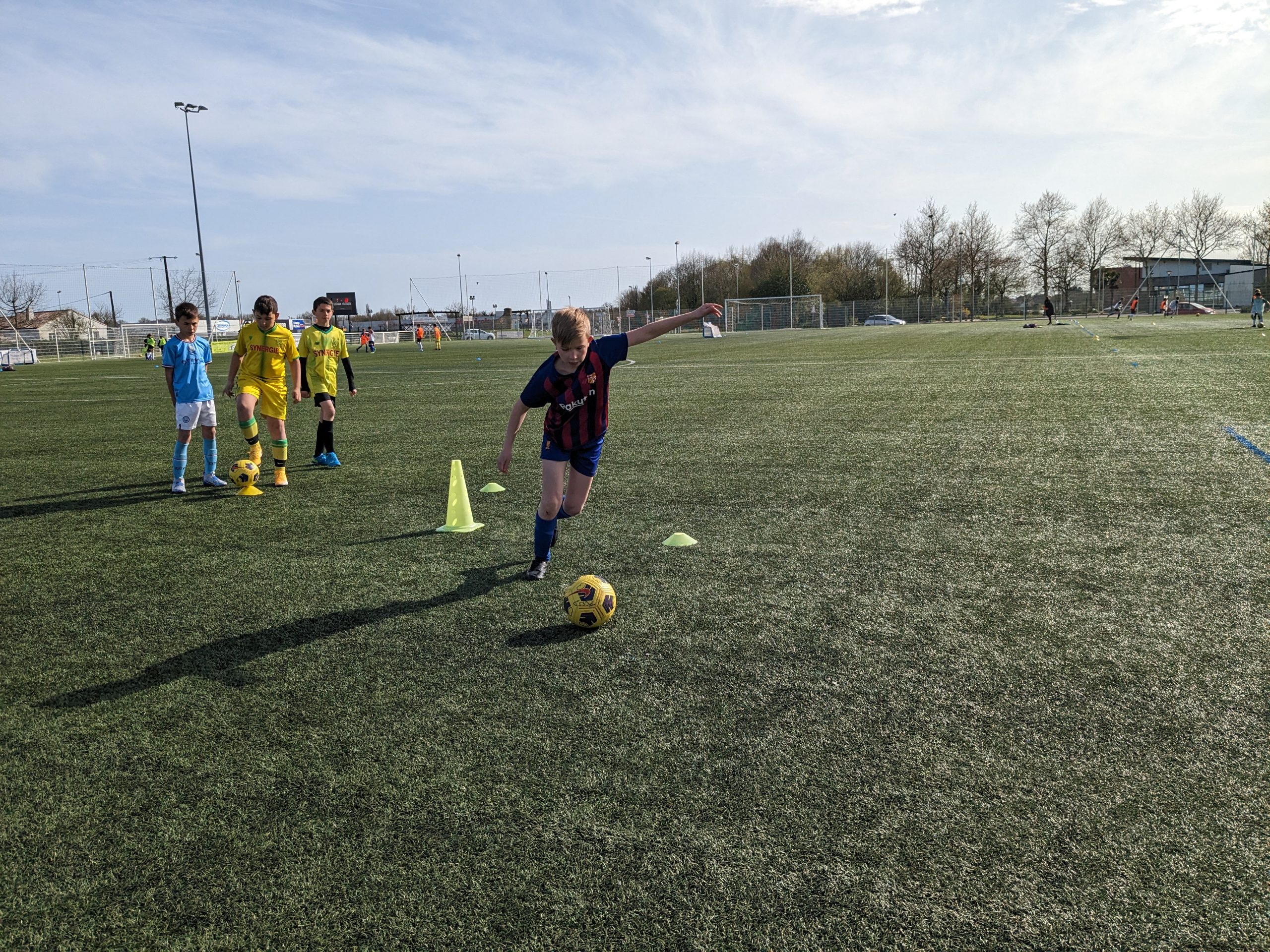 Nos U11 à l'oeuvre à l'entrainement
