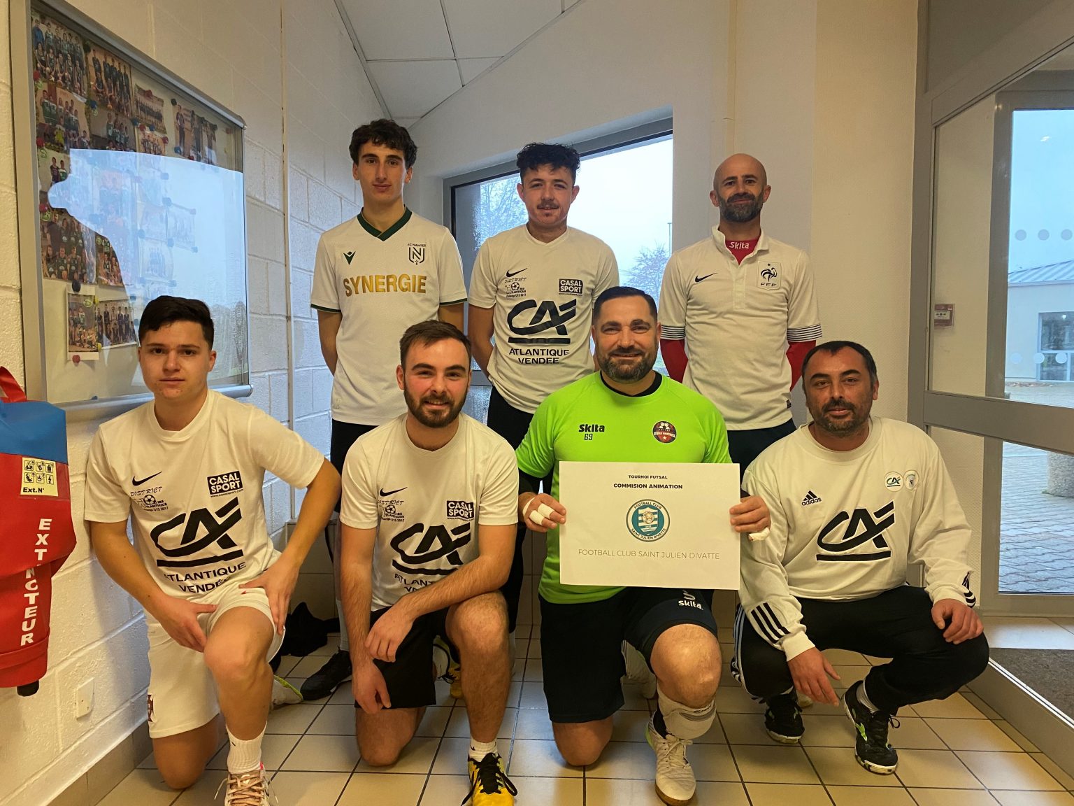 PHOTO EQUIPE TEAM WHITE