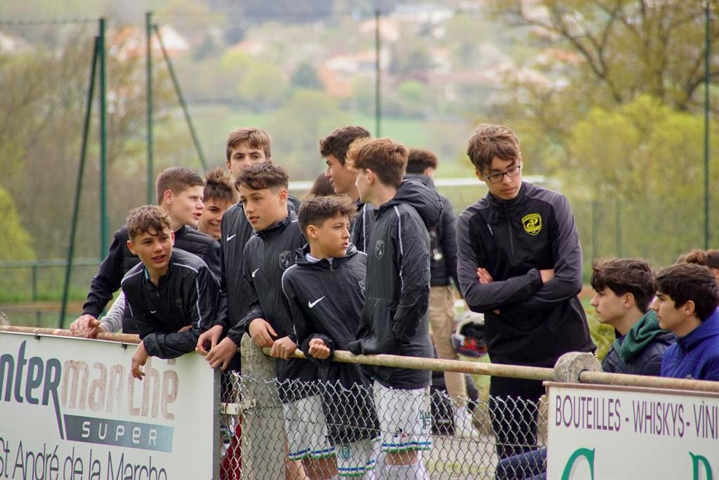 Nos U15 au tournoi de Saint Pierre Montrevault