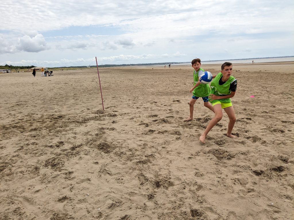 Beach soccer - plage saint brévin les pins - summer camp - fc saint julien divatte