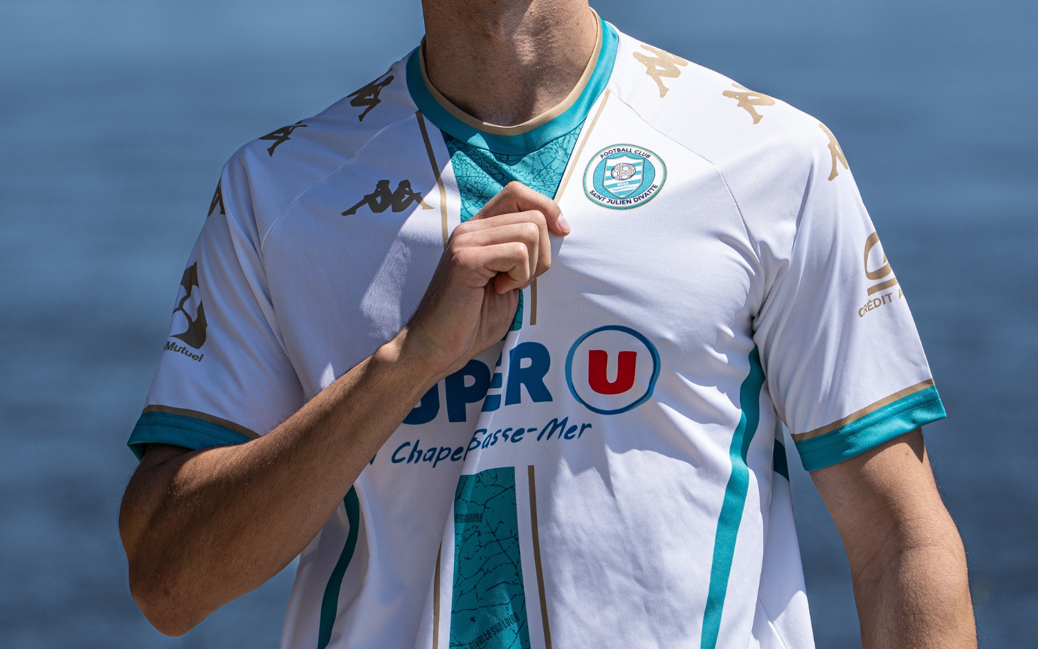 Notre club finaliste du concours du plus beau maillot du Grand Ouest !